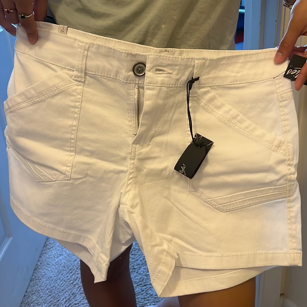 White cargo shorts